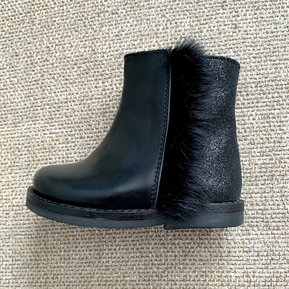 Leather boots for girls size 4